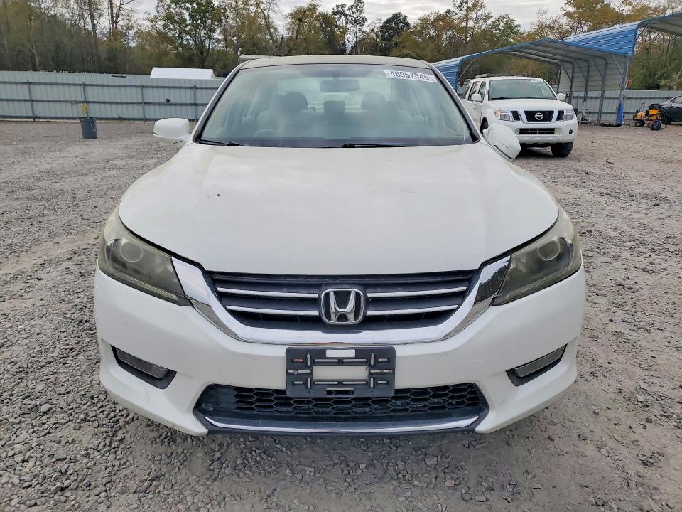 2015 Honda Accord მანქანა იყიდება აუქციონზე, vin: 1HGCR2F72FA076620, აუქციონის ნომერი: 46957846