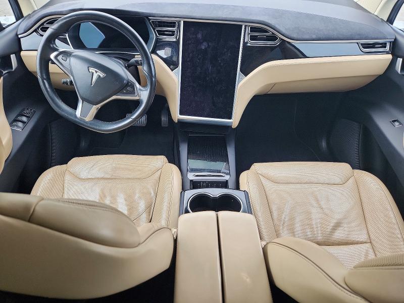 46345936 :رقم المزاد ، 5YJXCAE29GF007143 vin ، 2016 Tesla Model X مزاد بيع