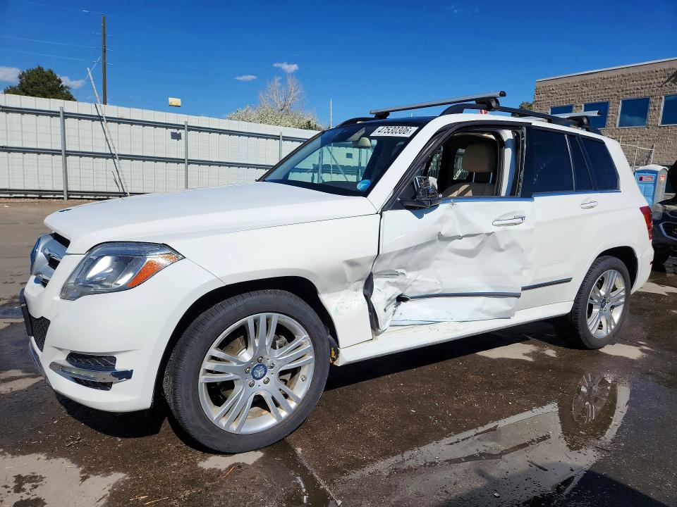 47530306 :رقم المزاد ، WDCGG8JB4FG402042 vin ، 2015 Mercedes-benz Glk مزاد بيع