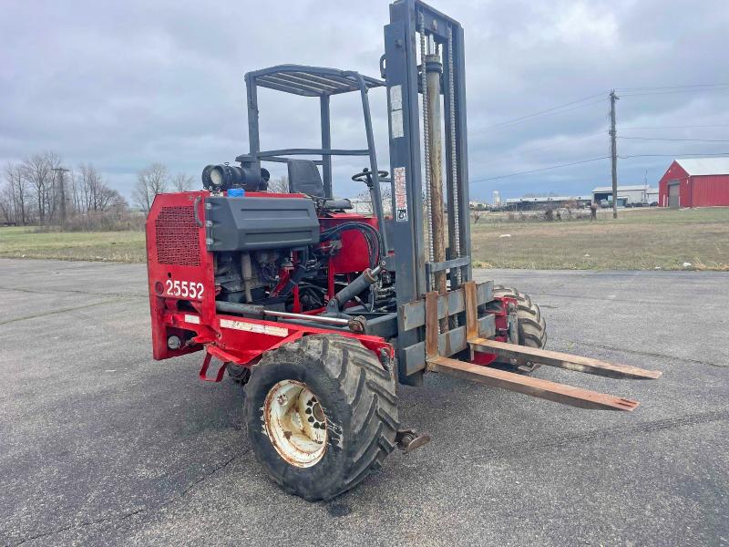 Продаж на аукціоні авто 2005 Moffett M5000, vin: SNE350517, номер лоту: 45861656