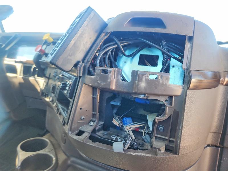 2017 Volvo Vnl მანქანა იყიდება აუქციონზე, vin: 4V4N39TGXHN988112, აუქციონის ნომერი: 46209326