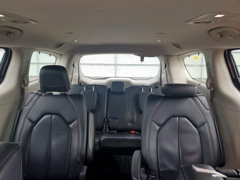 Продажа на аукционе авто 2017 Chrysler Pacifica, vin: 2C4RC1EG8HR721792, номер лота: 45836166