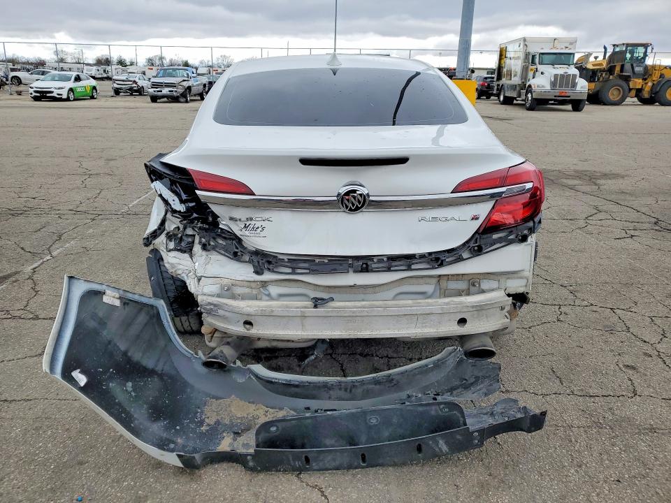 Продажа на аукционе авто 2015 Buick Regal, vin: 2G4GK5EX9F9261780, номер лота: 46026546