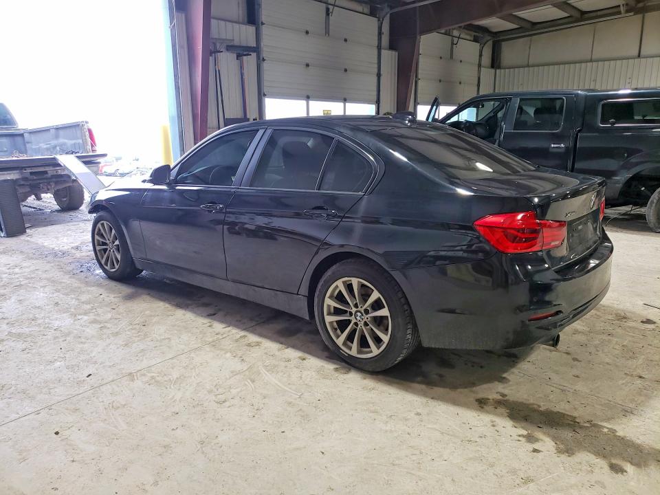 78684335 :رقم المزاد ، WBA8A3C51GK690622 vin ، 2016 Bmw 320 مزاد بيع