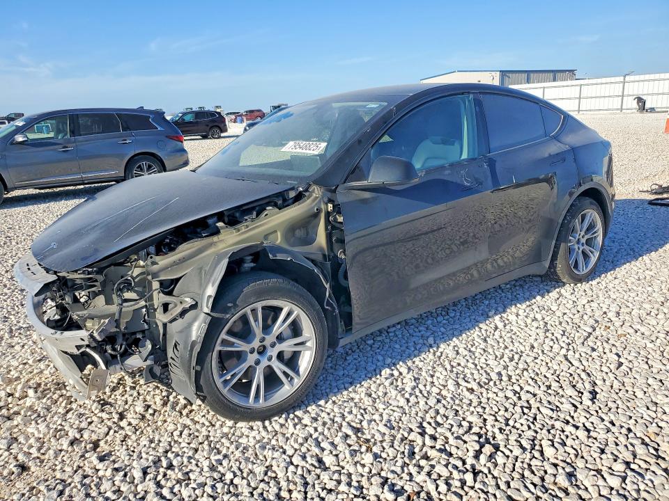2023 Tesla Model Y მანქანა იყიდება აუქციონზე, vin: 7SAYGDEE2PA136832, აუქციონის ნომერი: 79548825