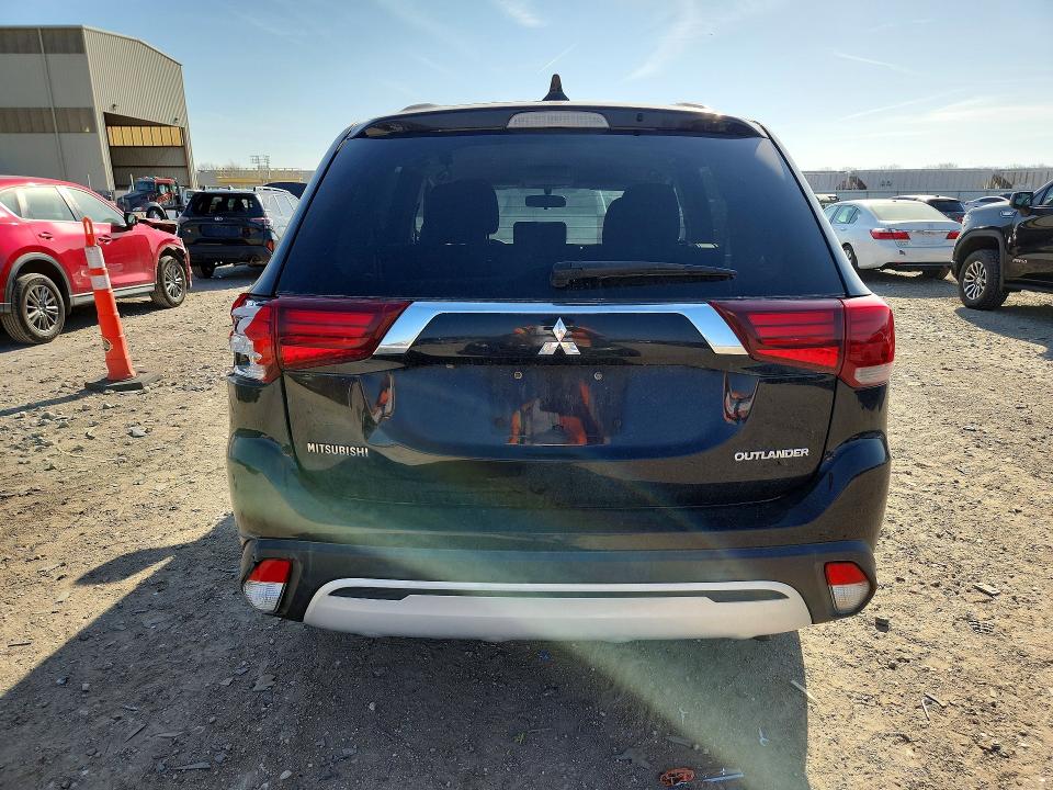 Продаж на аукціоні авто 2019 Mitsubishi Outlander, vin: JA4AD2A35KZ026258, номер лоту: 47921446