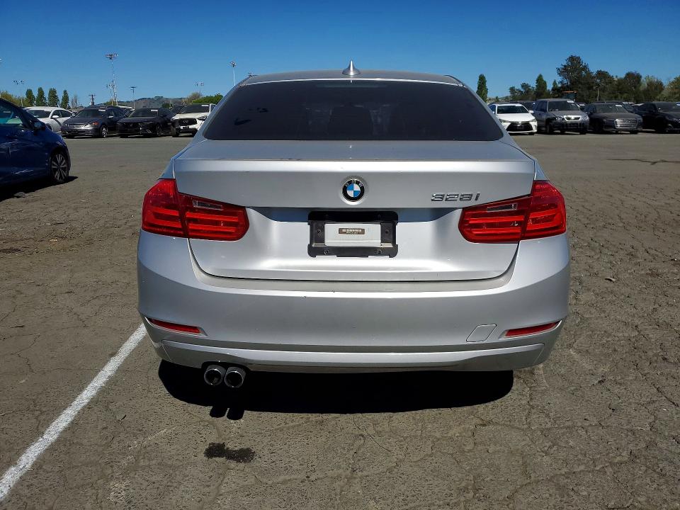 Продаж на аукціоні авто 2013 Bmw 328, vin: WBA3A5C5XDF359578, номер лоту: 47134016