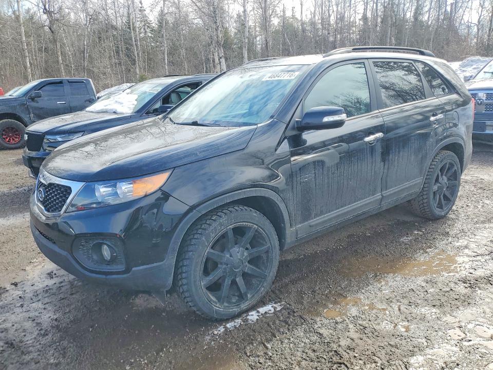 2011 Kia Sorento მანქანა იყიდება აუქციონზე, vin: 5XYKT3A24BG049216, აუქციონის ნომერი: 46847716