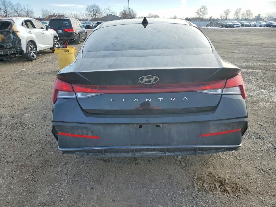 2024 Hyundai Elantra მანქანა იყიდება აუქციონზე, vin: KMHLM4DG3RU649261, აუქციონის ნომერი: 46174896