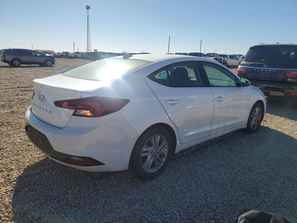 47052916 :رقم المزاد ، 5NPD84LFXKH480300 vin ، 2019 Hyundai Elantra مزاد بيع
