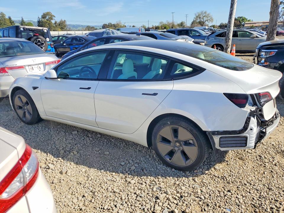 2022 Tesla Model 3 მანქანა იყიდება აუქციონზე, vin: 5YJ3E1EA4NF347197, აუქციონის ნომერი: 41958766