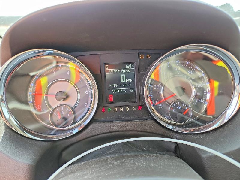 79143485 :رقم المزاد ، 2C4RC1CG4FR656889 vin ، 2015 Chrysler Town & Country مزاد بيع