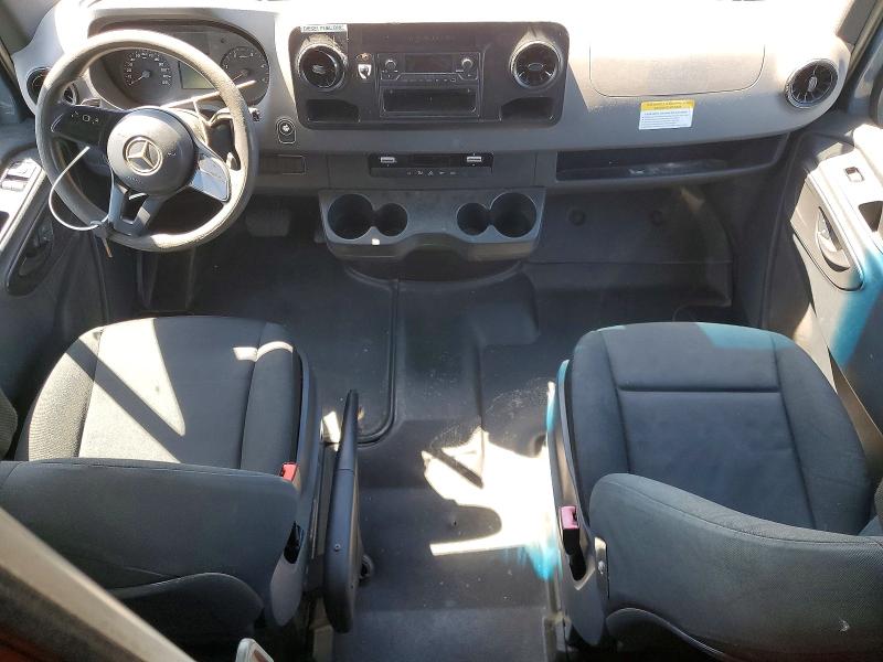 46536106 :رقم المزاد ، WD4PF1CD4KP115945 vin ، 2019 Mercedes Benz Sprinter مزاد بيع