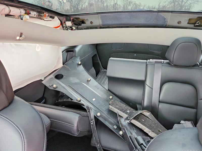 47394696 :رقم المزاد ، 5YJYGDEE5MF082275 vin ، 2021 Tesla Model Y مزاد بيع