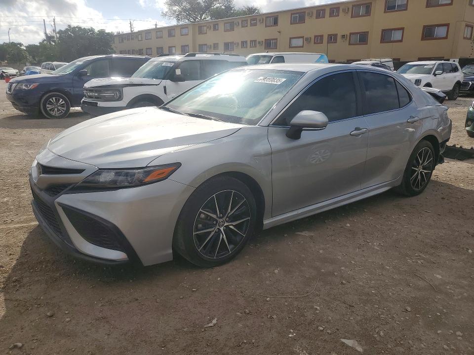 Продажа на аукционе авто 2023 Toyota Camry, vin: 4T1G11AK7PU117929, номер лота: 79359835