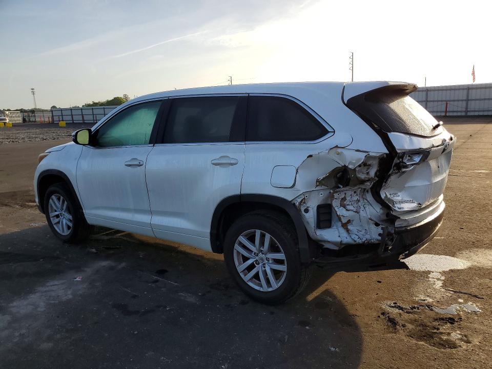 47288516 :رقم المزاد ، 5TDZARFHXFS015021 vin ، 2015 Toyota Highlander مزاد بيع