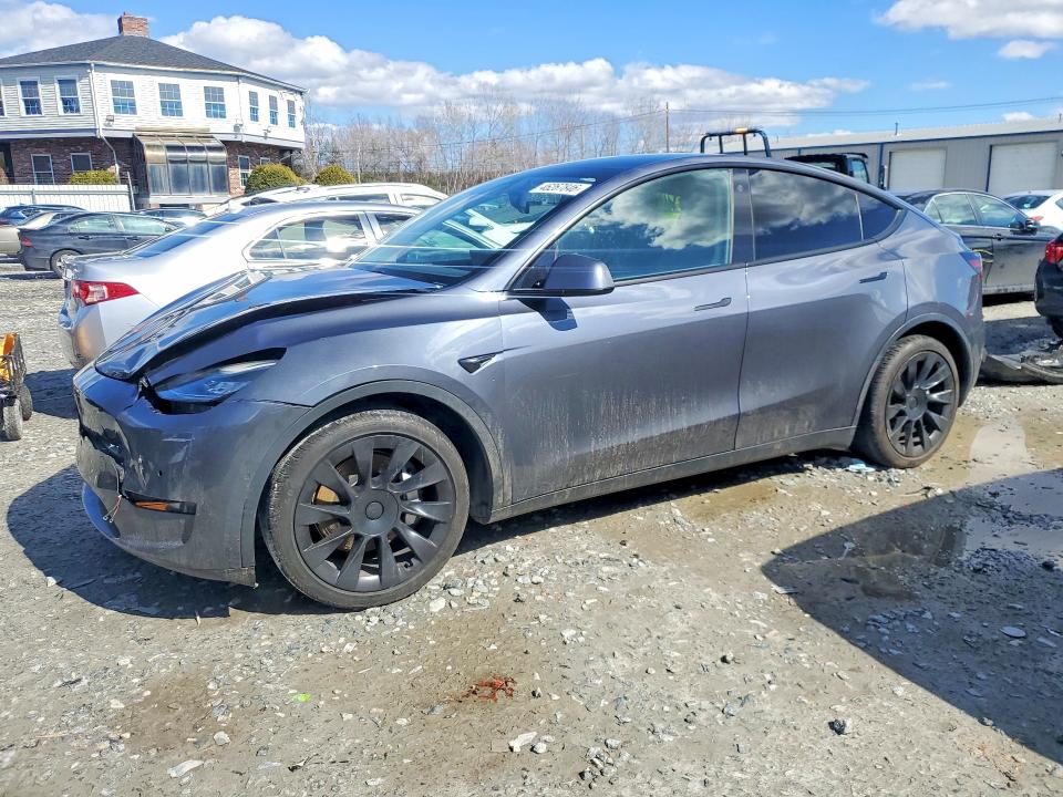 Продажа на аукционе авто 2021 Tesla Model Y, vin: 5YJYGDEE4MF119963, номер лота: 46267846