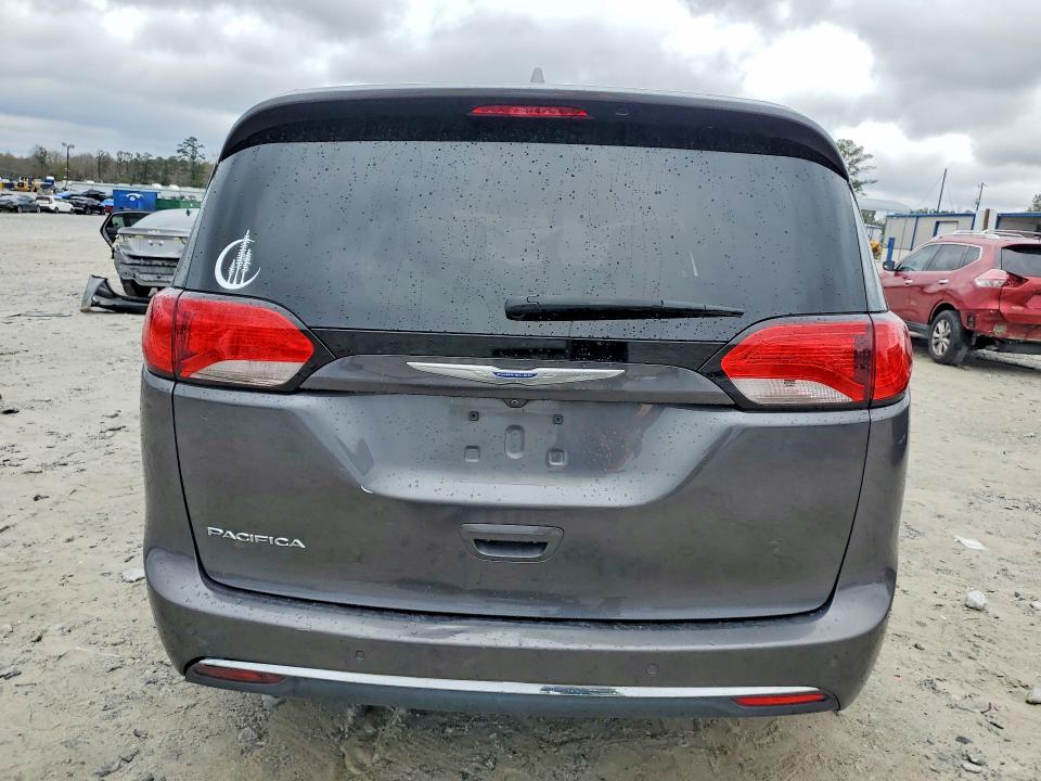 45760866 :رقم المزاد ، 2C4RC1BG9KR650761 vin ، 2019 Chrysler Pacifica مزاد بيع