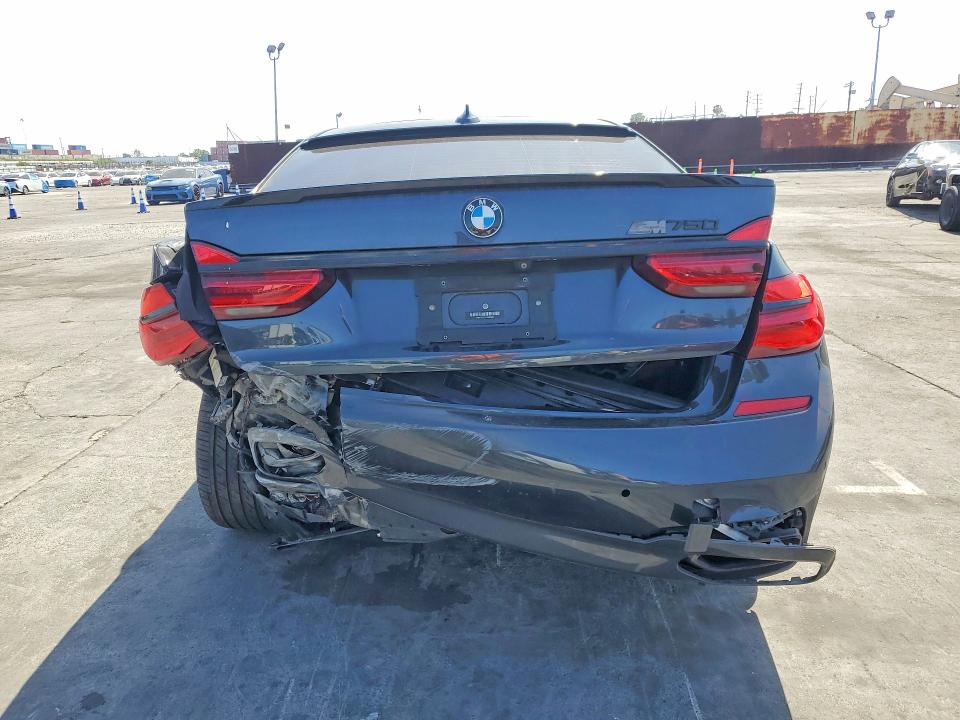2019 Bmw 750 მანქანა იყიდება აუქციონზე, vin: WBA7F0C5XKGM25835, აუქციონის ნომერი: 46499696