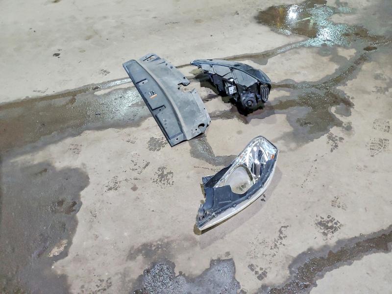 41884606 :رقم المزاد ، LRBAZLR48MD112334 vin ، 2021 Buick Envision مزاد بيع