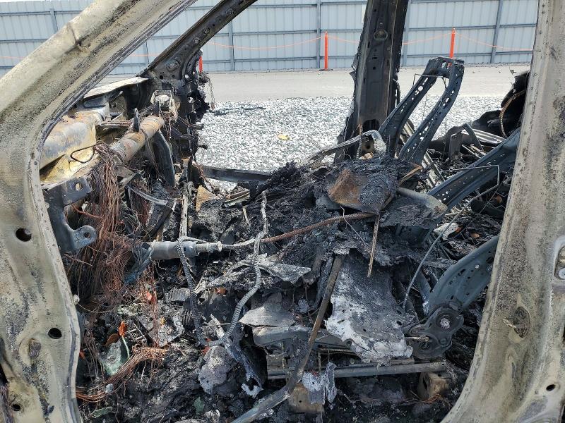47707006 :رقم المزاد ، 3GTUUDED0NG582998 vin ، 2022 Gmc Sierra مزاد بيع