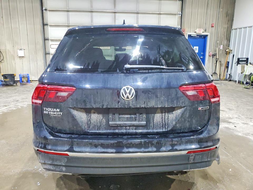 2021 Volkswagen Tiguan მანქანა იყიდება აუქციონზე, vin: 3VV2B7AX0MM042518, აუქციონის ნომერი: 46153576