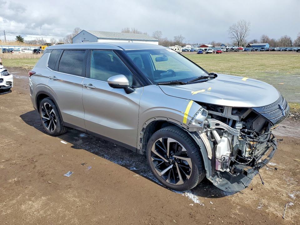 Продаж на аукціоні авто 2022 Mitsubishi Outlander, vin: JA4J4UA82NZ042509, номер лоту: 46339006