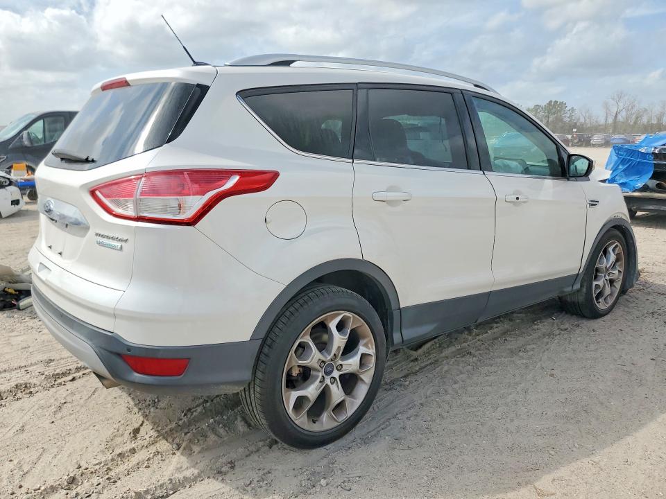 Продажа на аукционе авто 2016 Ford Escape, vin: 1FMCU0J97GUB96693, номер лота: 79728185