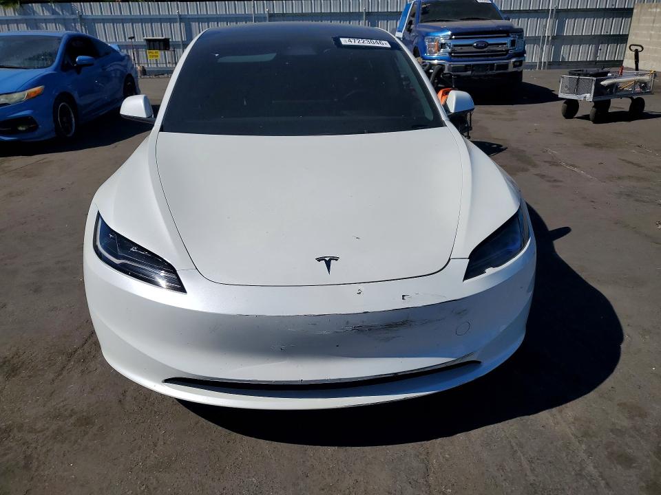 2025 Tesla Model 3 მანქანა იყიდება აუქციონზე, vin: 5YJ3E1EA5SF031870, აუქციონის ნომერი: 47223046