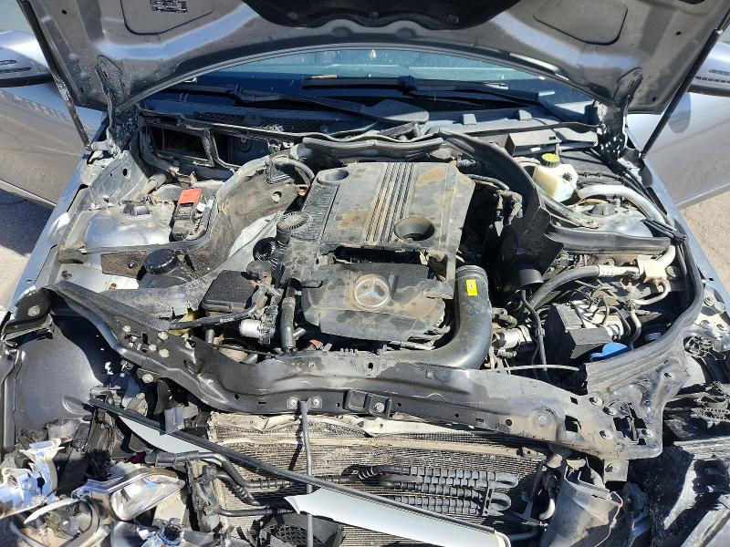 Продажа на аукционе авто 2013 Mercedes-benz C, vin: WDDGF4HBXDR264389, номер лота: 46235886