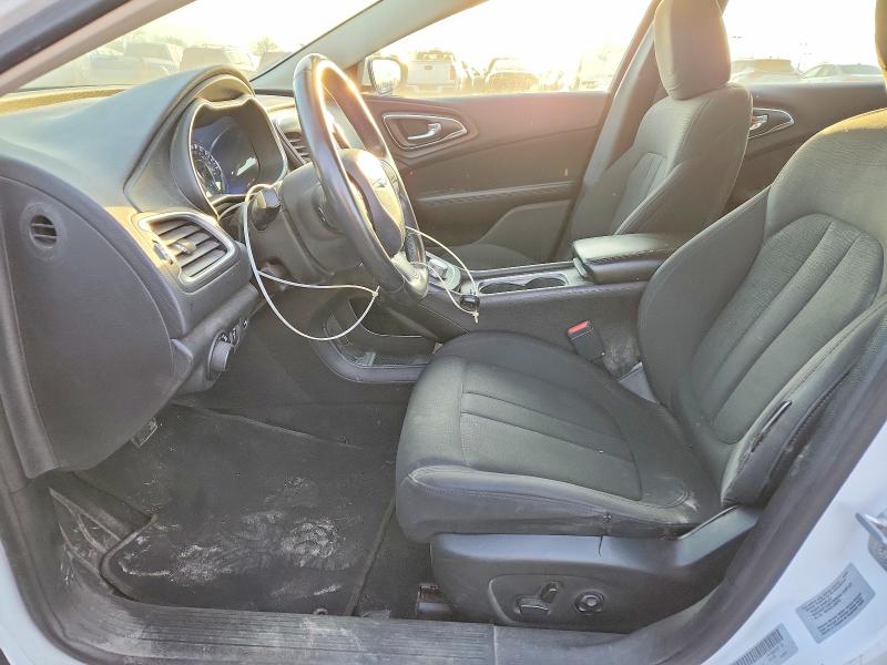 46995616 :رقم المزاد ، 1C3CCCFB4HN502849 vin ، 2017 Chrysler 200 مزاد بيع