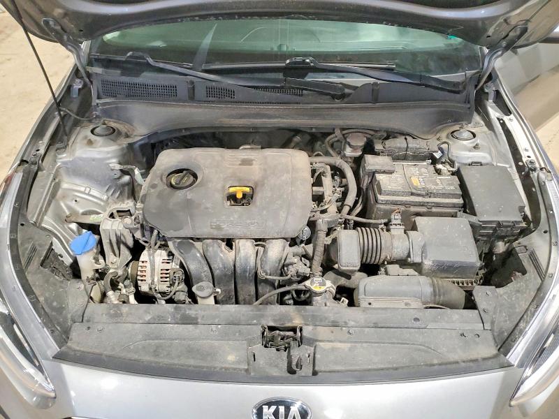 2021 Kia Forte მანქანა იყიდება აუქციონზე, vin: 3KPF24AD1ME374241, აუქციონის ნომერი: 46725366