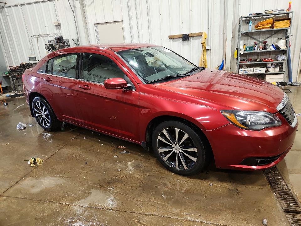 2014 Chrysler 200 მანქანა იყიდება აუქციონზე, vin: 1C3CCBCG7EN103519, აუქციონის ნომერი: 79681025