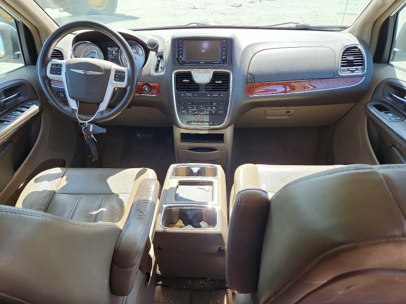 2015 Chrysler Town & Country მანქანა იყიდება აუქციონზე, vin: 2C4RC1BG8FR753515, აუქციონის ნომერი: 47202516