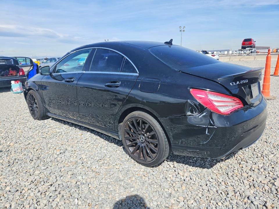 46310006 :رقم المزاد ، WDDSJ4GBXFN216962 vin ، 2015 Mercedes-benz Cla مزاد بيع