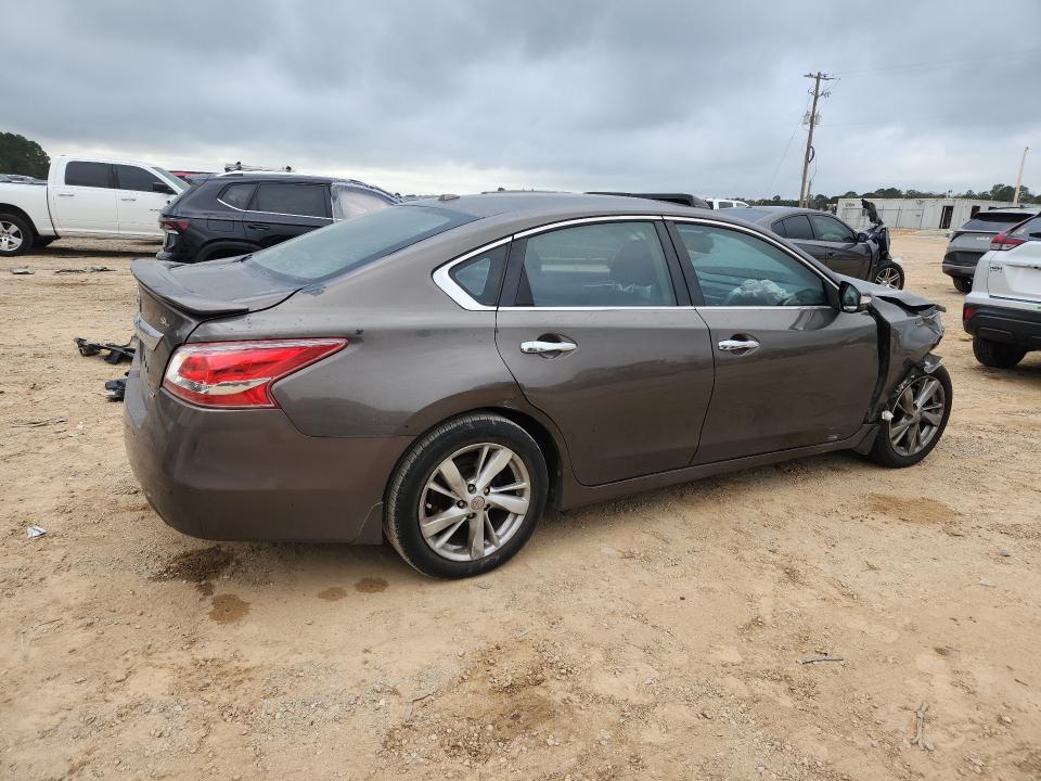 2013 Nissan Altima მანქანა იყიდება აუქციონზე, vin: 1N4AL3AP5DN528012, აუქციონის ნომერი: 79823305