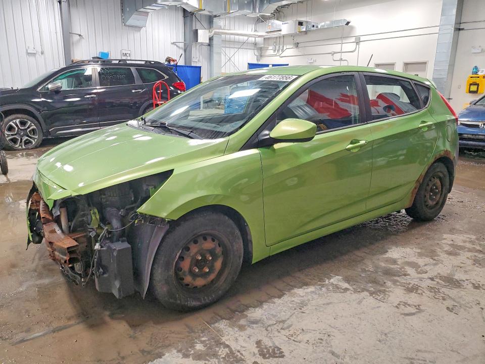 46177856 :رقم المزاد ، KMHCT5AE8DU110350 vin ، 2013 Hyundai Accent مزاد بيع