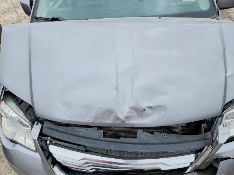2015 Chrysler Town & Country მანქანა იყიდება აუქციონზე, vin: 2C4RC1BG9FR521733, აუქციონის ნომერი: 46400356