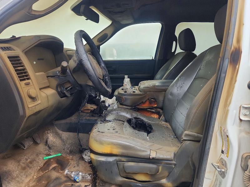 41699536 :رقم المزاد ، 3C7WRNFL7FG516765 vin ، 2015 Ram 5500 مزاد بيع