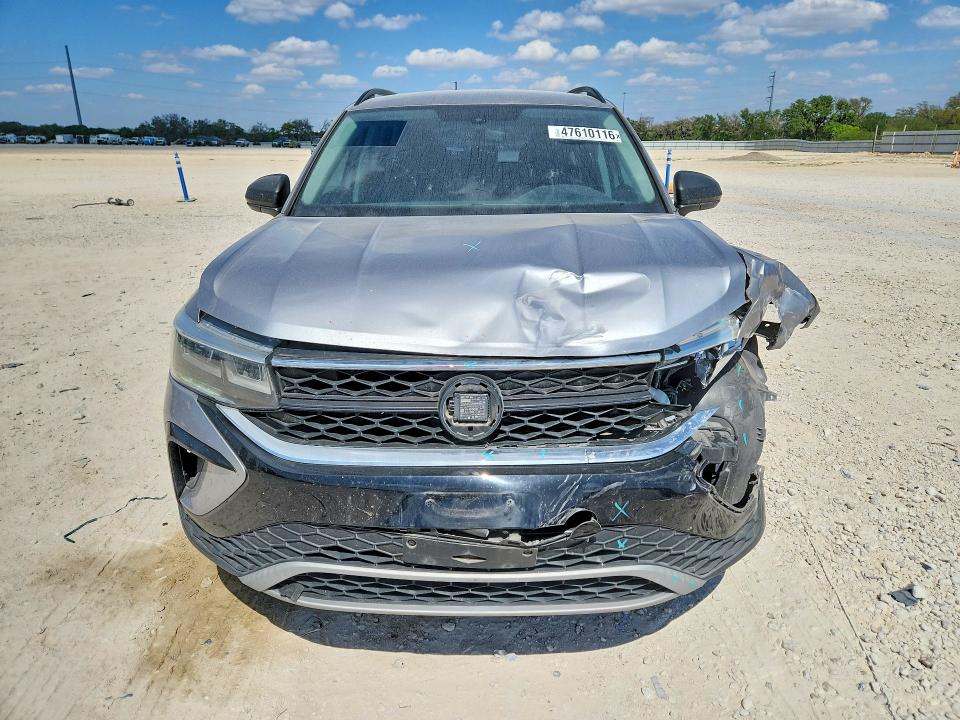 Продажа на аукционе авто 2023 Volkswagen Taos, vin: 3VVCX7B22PM343983, номер лота: 47610116
