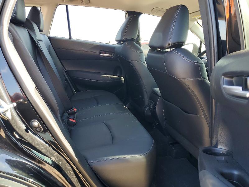 46900606 :رقم المزاد ، 7MUEAAAGXNV015815 vin ، 2022 Toyota Corolla Cross مزاد بيع