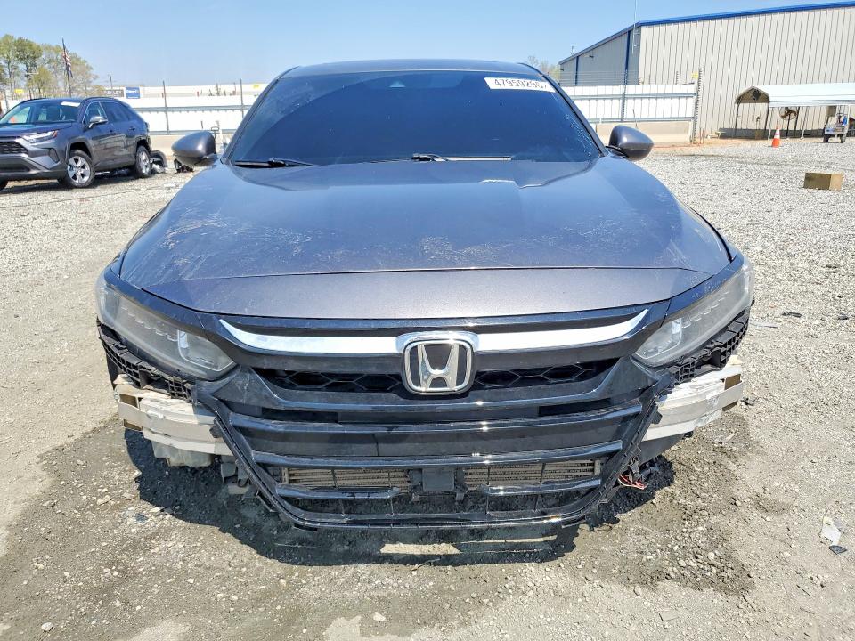 2018 Honda Accord მანქანა იყიდება აუქციონზე, vin: 1HGCV1F55JA192617, აუქციონის ნომერი: 47959296