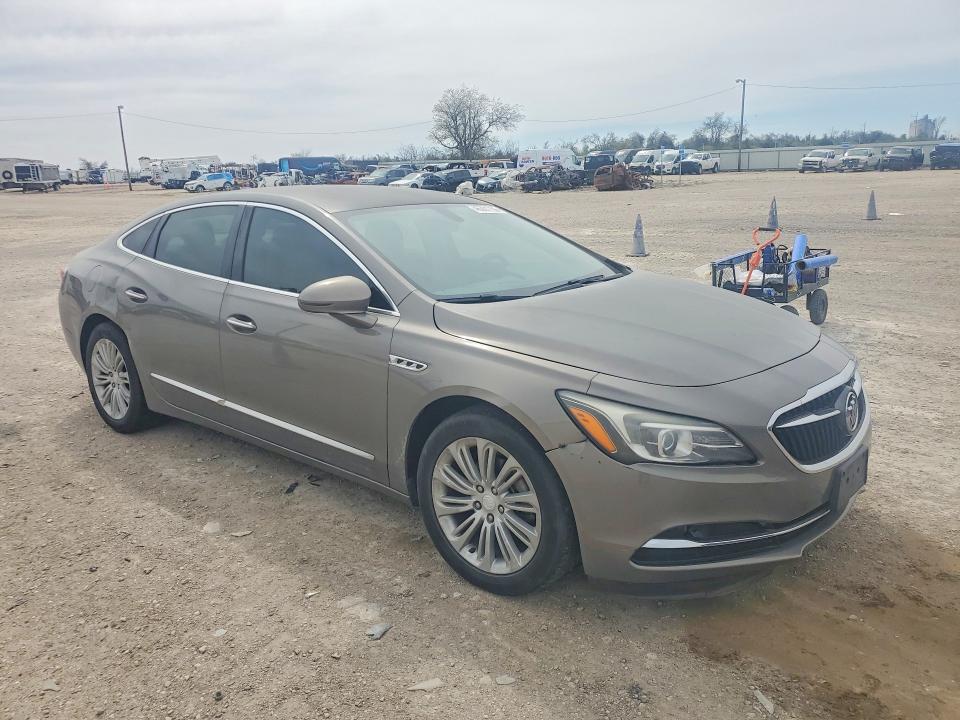 46301756 :رقم المزاد ، 1G4ZN5SZ1JU118131 vin ، 2018 Buick Lacrosse مزاد بيع
