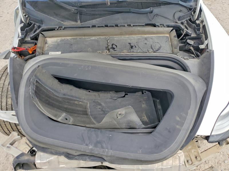 2022 Tesla Model Y მანქანა იყიდება აუქციონზე, vin: 7SAYGDEE8NA010875, აუქციონის ნომერი: 79926965