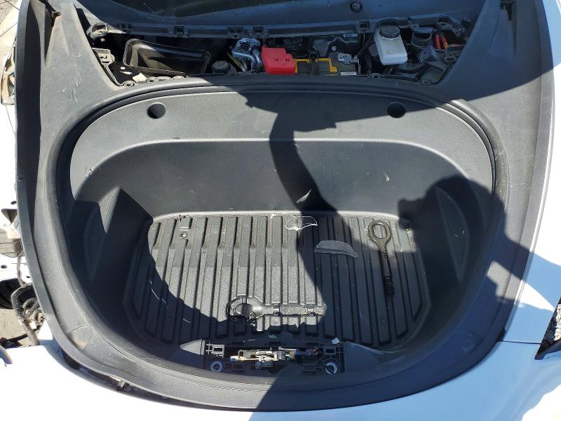 46034136 :رقم المزاد ، 5YJ3E1EA6MF018029 vin ، 2021 Tesla Model 3 مزاد بيع