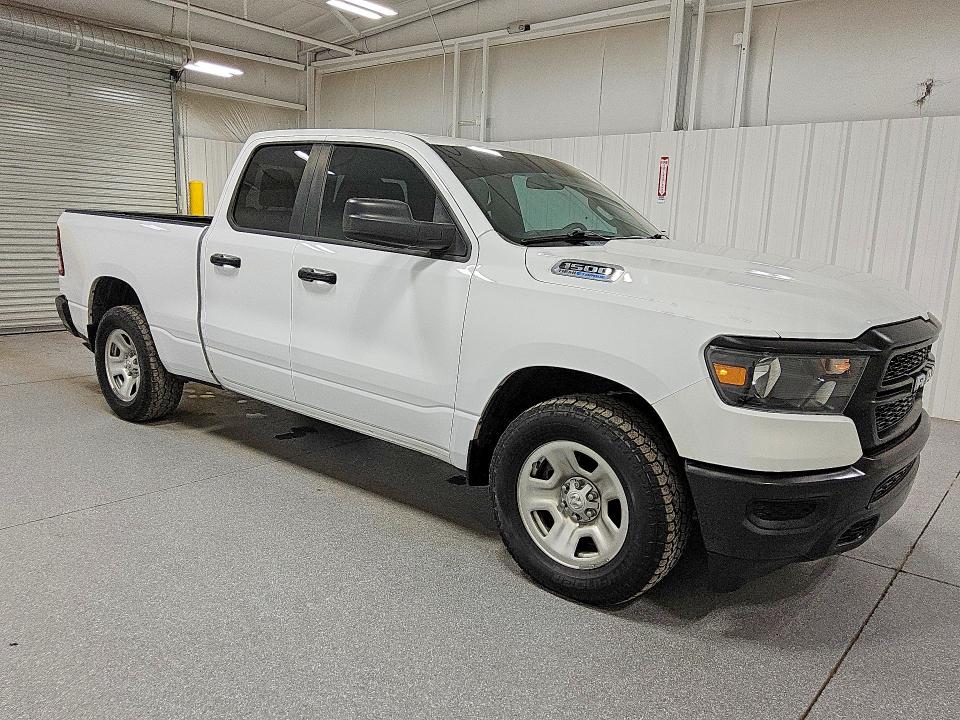 Продажа на аукционе авто 2024 Ram 1500, vin: 1C6RRECT2RN152157, номер лота: 45909786