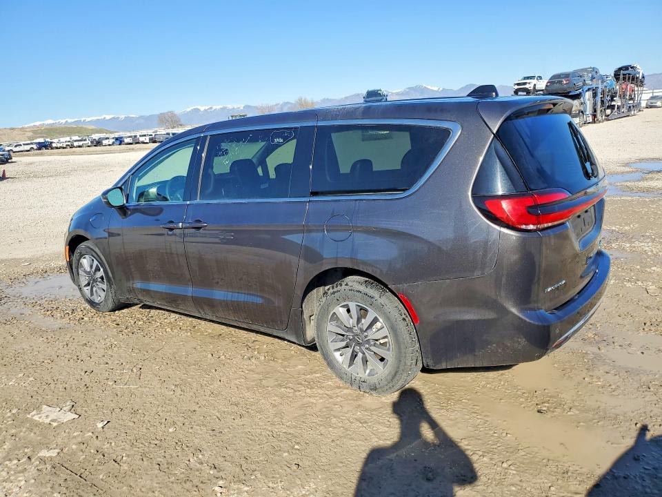 2023 Chrysler Pacifica მანქანა იყიდება აუქციონზე, vin: 2C4RC1L75PR598907, აუქციონის ნომერი: 46716816