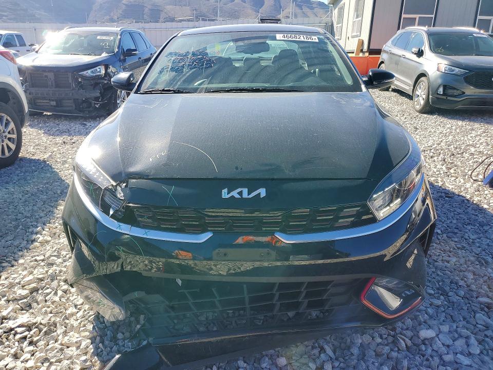2023 Kia Forte მანქანა იყიდება აუქციონზე, vin: 3KPF54AD5PE653381, აუქციონის ნომერი: 46682186
