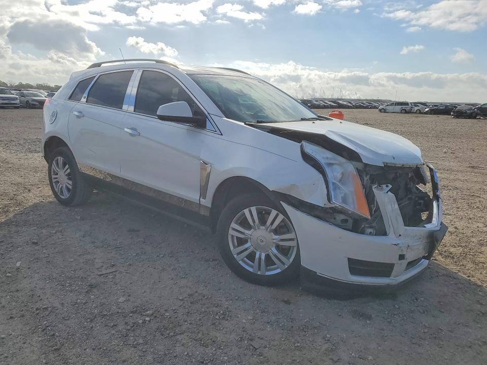 46966086 :رقم المزاد ، 3GYFNAE3XFS599814 vin ، 2015 Cadillac Srx مزاد بيع