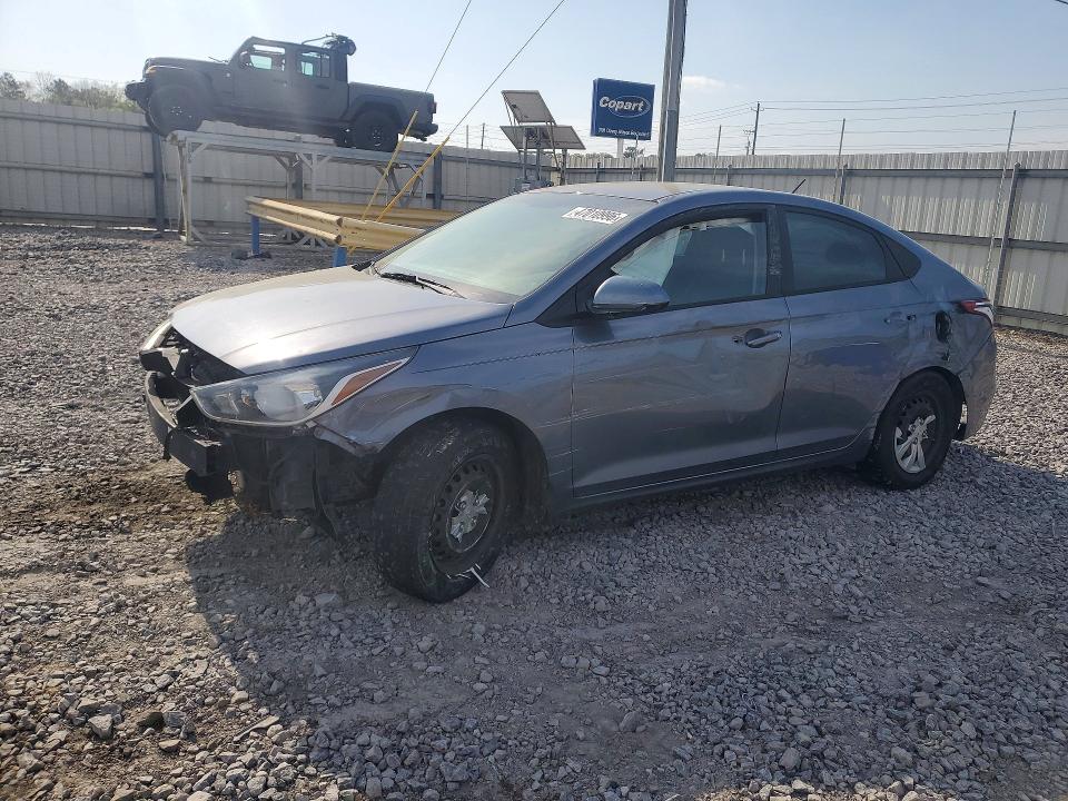 2020 Hyundai Accent მანქანა იყიდება აუქციონზე, vin: 3KPC24A65LE126044, აუქციონის ნომერი: 47010996